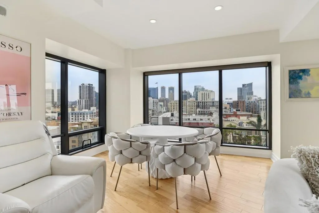 https://cdn.realtyfeed.com/cdn/127/306491370/364e6b75c55e37e35d590464502d79b8.webp