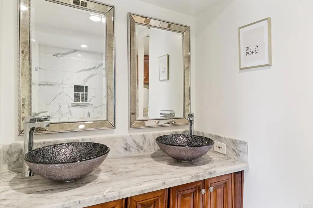 https://cdn.realtyfeed.com/cdn/127/306491370/c81ffc9e639eef44f33018ad24e7f5c0.webp