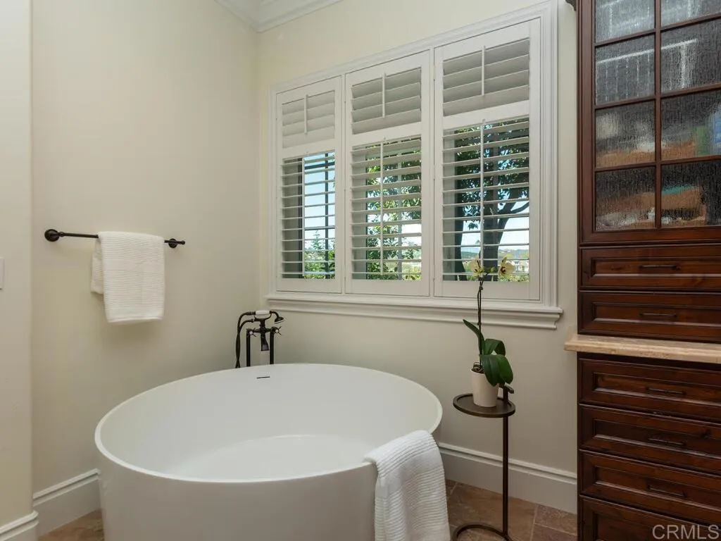 https://cdn.realtyfeed.com/cdn/127/306491468/a4385ccde4578415dfa97989507d2397.webp