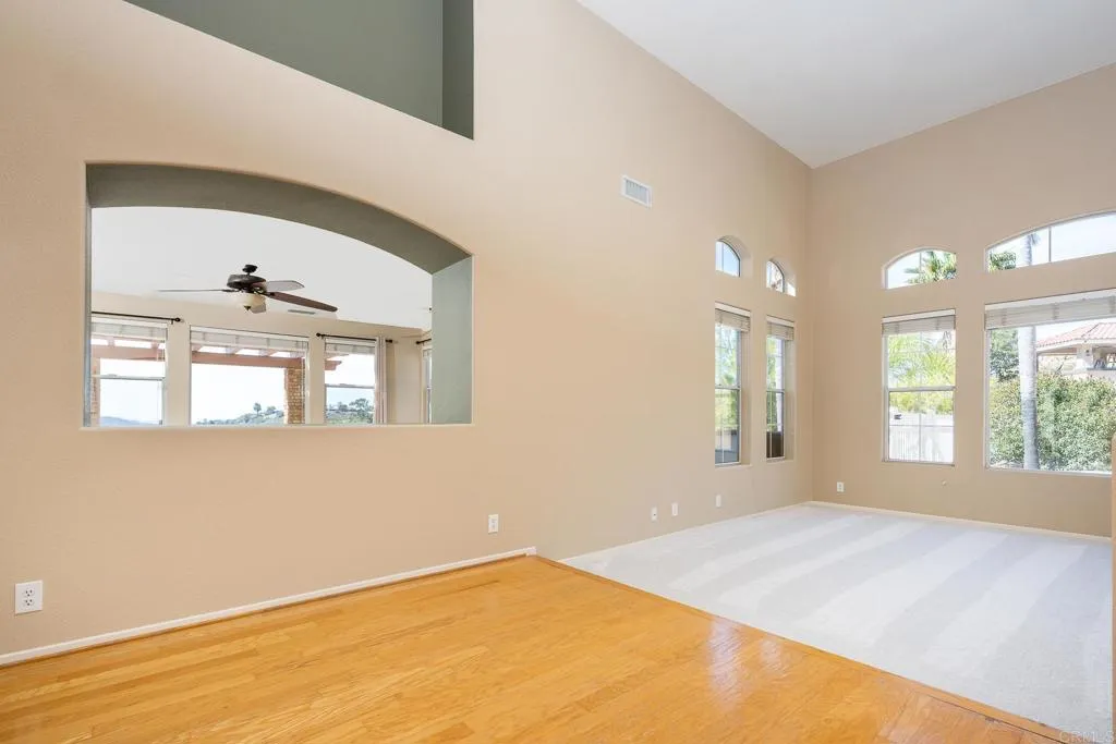 https://cdn.realtyfeed.com/cdn/127/306491508/5820976c5bcbdecff7e08dc7f935d672.webp