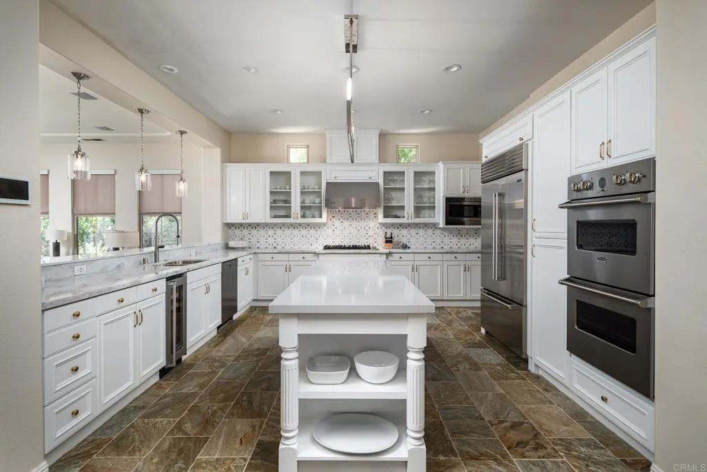 https://cdn.realtyfeed.com/cdn/127/306491548/1406d4df8d4d2d4e6e19c144a4f26de4.webp