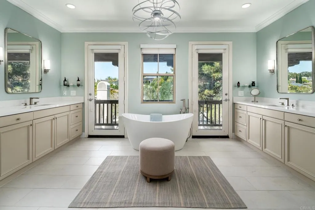https://cdn.realtyfeed.com/cdn/127/306491548/411138baf2c1049de6e1e6fd9db8f7f7.webp