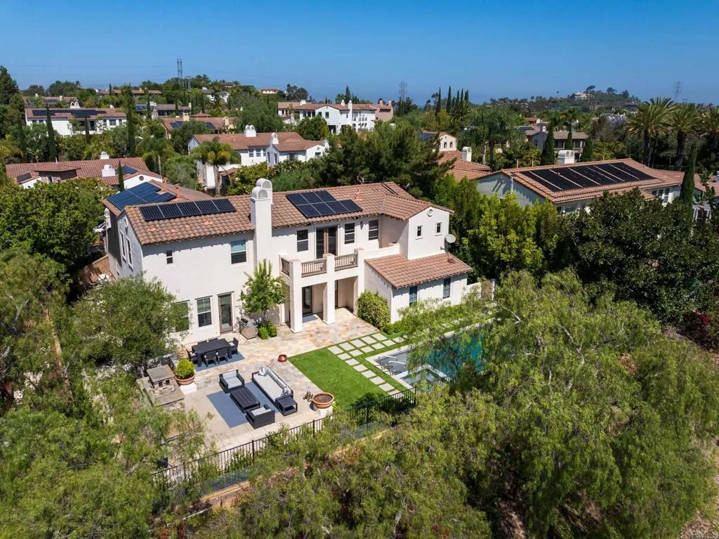 https://cdn.realtyfeed.com/cdn/127/306491548/61d117abf02c0519230500073ea112f7.webp
