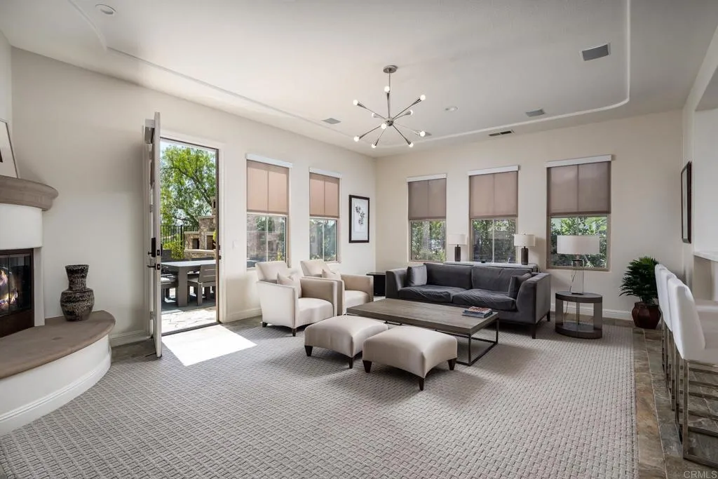 https://cdn.realtyfeed.com/cdn/127/306491548/77b7623ada8fff1063cea3378b38cc62.webp