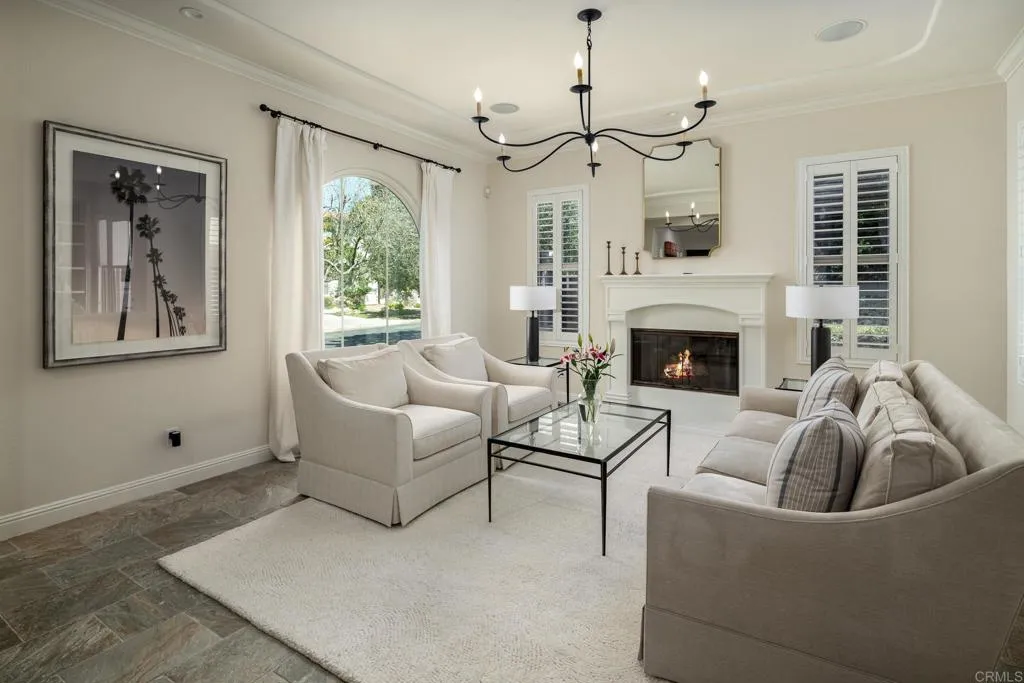 https://cdn.realtyfeed.com/cdn/127/306491548/a8d4313ceb4e37d6a1356de0d4458f05.webp