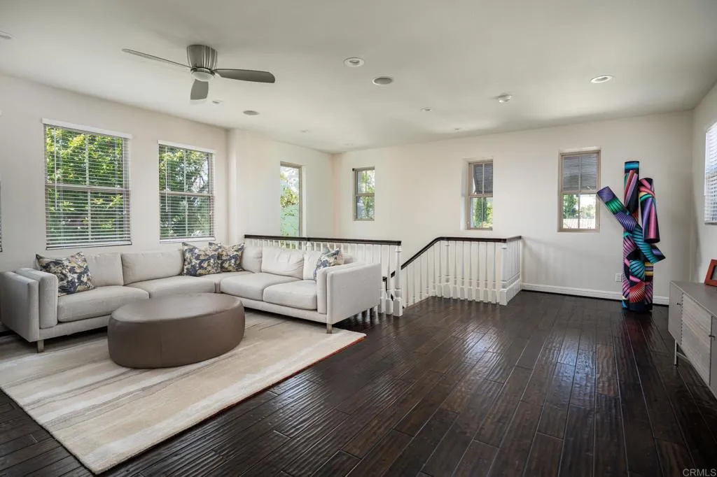 https://cdn.realtyfeed.com/cdn/127/306491548/bc5ced71ae06834ae84c9542b27cbe8c.webp