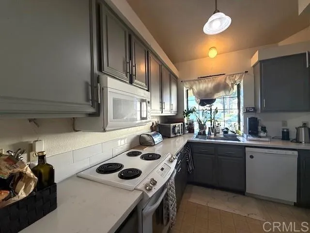 https://cdn.realtyfeed.com/cdn/127/306491552/af0240dcf590b7ac364818014e185740.webp