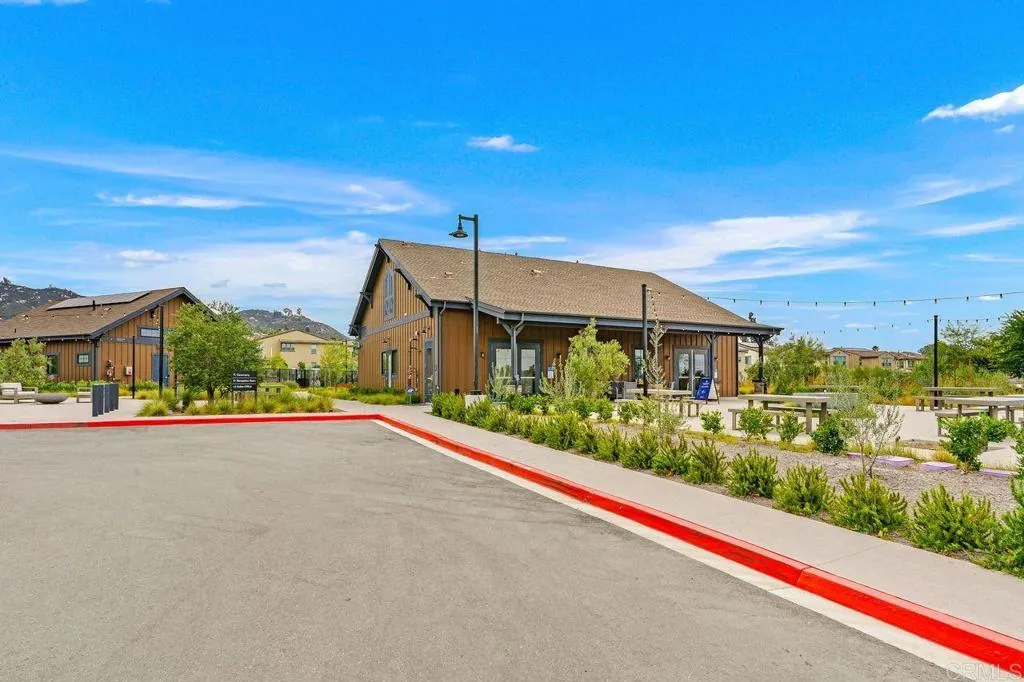 https://cdn.realtyfeed.com/cdn/127/306491581/292cf77dc0791d3d3bdfe46f2d89b414.webp
