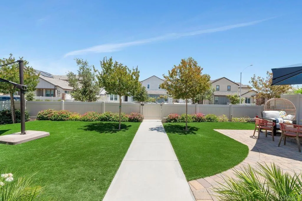 https://cdn.realtyfeed.com/cdn/127/306491581/3a5507110ed14bfd33722ee781d39530.webp