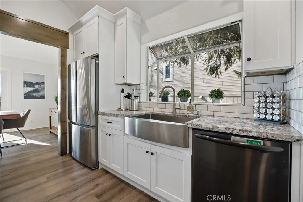 27775 Matterhorn Drive, Lake Arrowhead, CA 92352 - Photo 5 of 43, Lake Arrowhead, CA