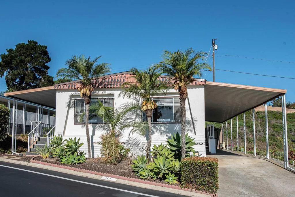https://cdn.realtyfeed.com/cdn/127/306491705/580105e66fb2bbaf9a65d2a4c748cfe7.webp