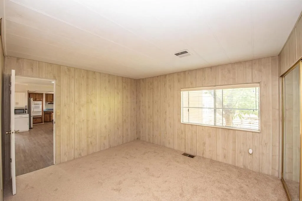 https://cdn.realtyfeed.com/cdn/127/306491705/b59c3b85f099ef5ac9d20663d7adcac9.webp