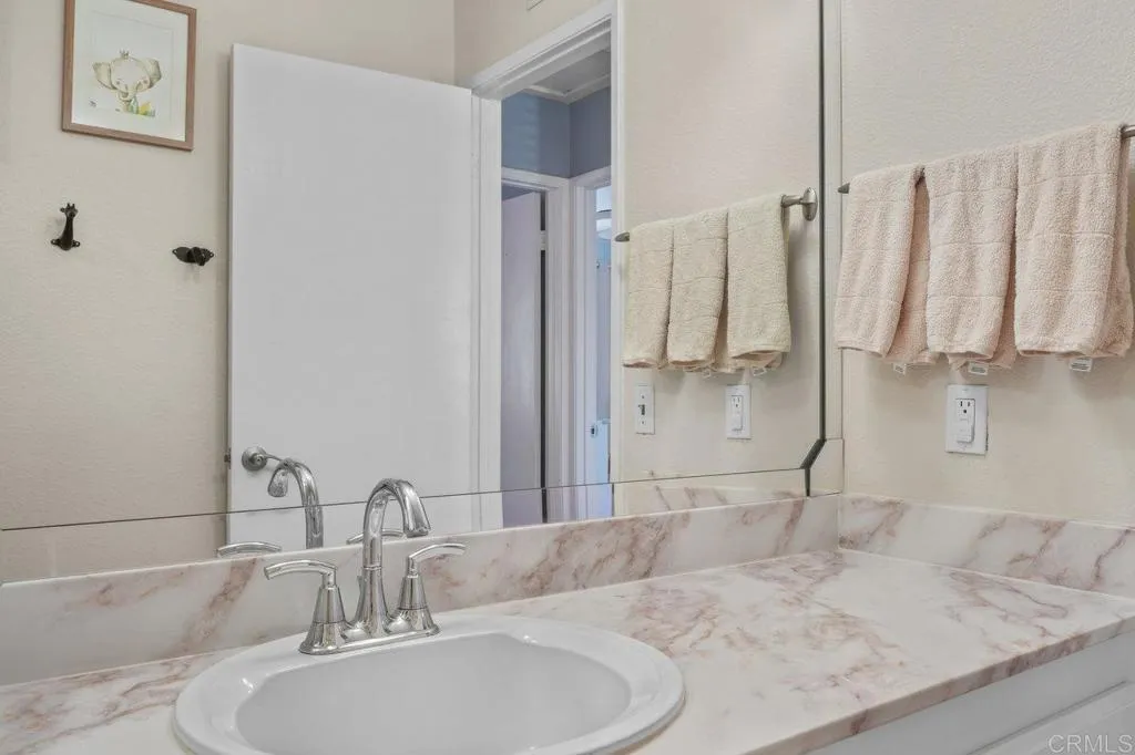 Photo #12: PTP2505302 Listing: Photo #12