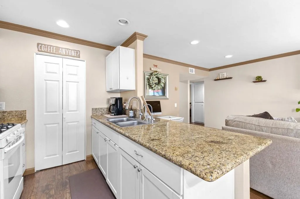 https://cdn.realtyfeed.com/cdn/127/306491803/d15ca97bee2a099c8923b549fa0dd8e3.webp