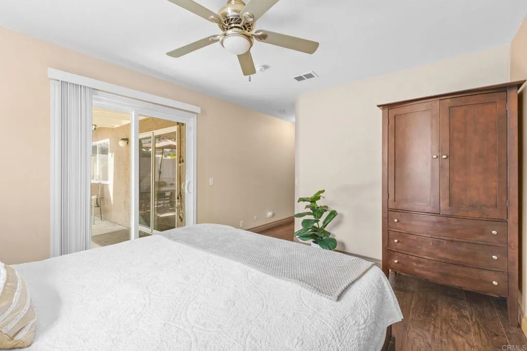https://cdn.realtyfeed.com/cdn/127/306491803/f86704ce1e7d7f4a8ce4e6c53157ee9b.webp