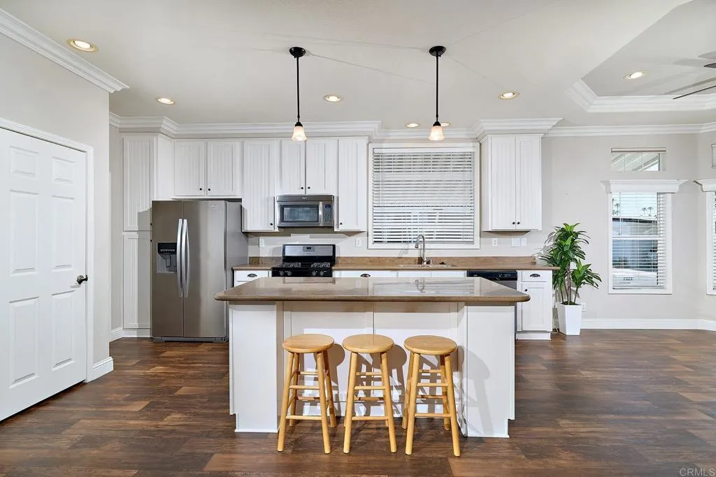 https://cdn.realtyfeed.com/cdn/127/306491813/8e203d669d0ad94c41e6bf907d3b74c0.webp