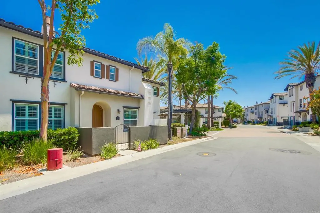 Photo #2: PTP2505307 Listing 