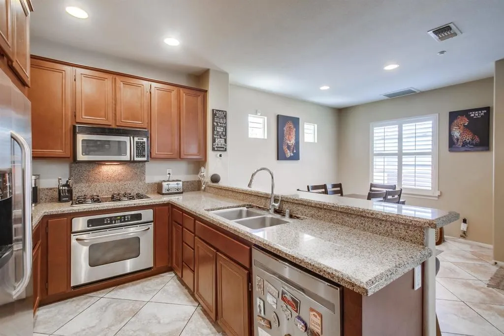 Photo #14: PTP2505307 Listing: Photo #14