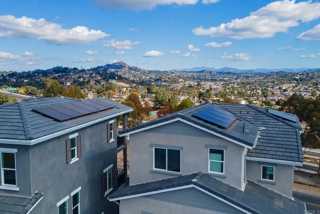https://cdn.realtyfeed.com/cdn/127/306491860/58a8f4d49428057462e1ee91cf89ae76.webp