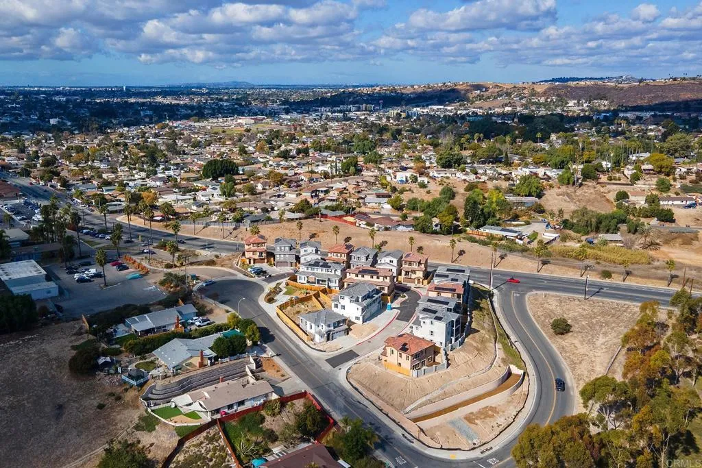 https://cdn.realtyfeed.com/cdn/127/306491860/92de659baeb85a7117069def0f4425af.webp