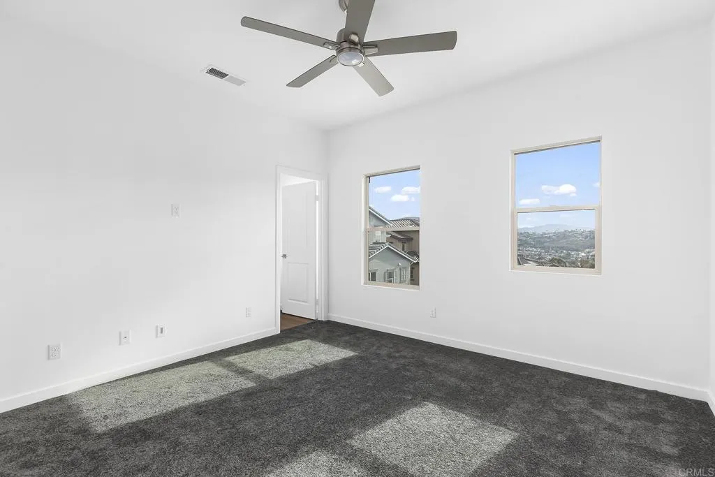 https://cdn.realtyfeed.com/cdn/127/306491860/b35412e899615c00c15f079ad6be75bb.webp
