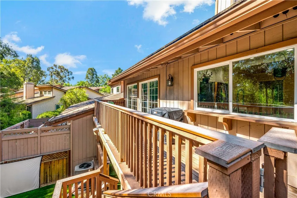 Photo #32: SW25157562 Listing: Photo #32