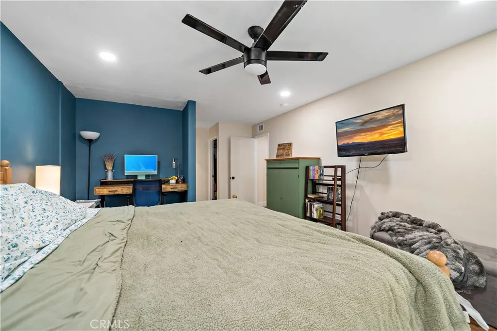 Photo #21: SW25157562 Listing: Photo #21