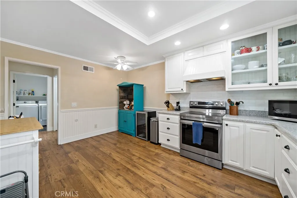 Photo #16: SW25157562 Listing: Photo #16