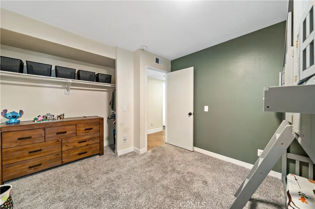 Photo #28: SW25157562 Listing: Photo #28