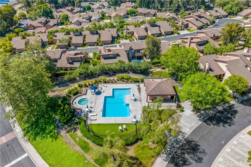 https://cdn.realtyfeed.com/cdn/127/306492004/6d17fc1a3ac8cd4a970f60fa2b39f463.webp
