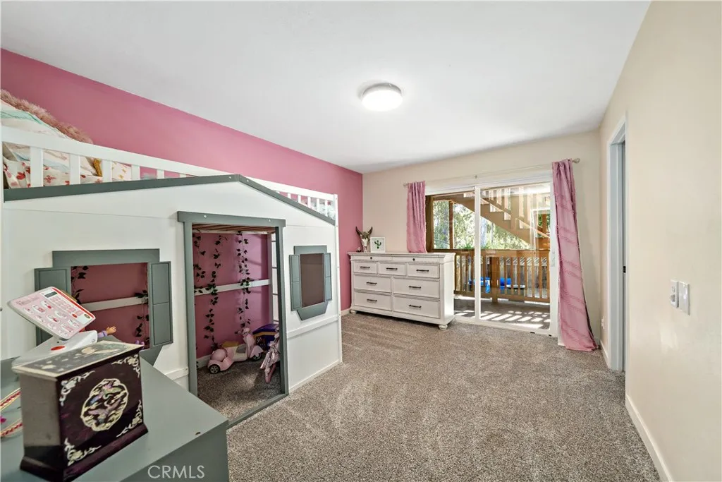https://cdn.realtyfeed.com/cdn/127/306492004/9e4cf14ac1f6a276e864f33c9bf552b0.webp