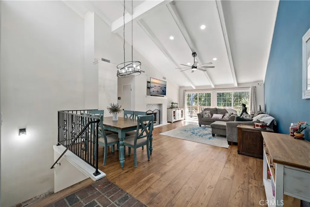 https://cdn.realtyfeed.com/cdn/127/306492004/ff1395546168f7bf6de283c67f4e11db.webp