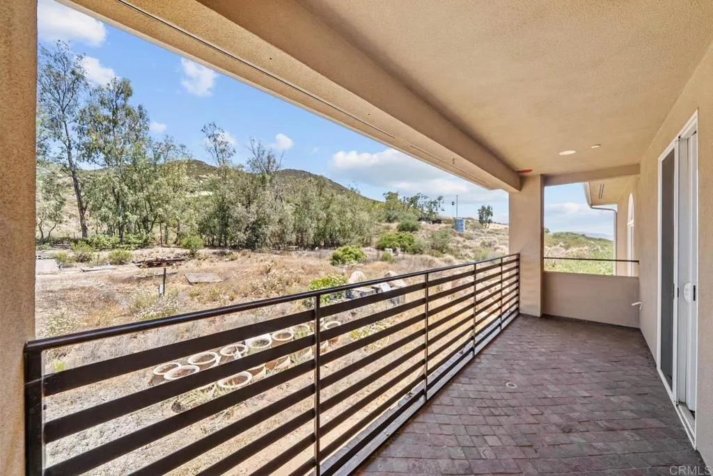 https://cdn.realtyfeed.com/cdn/127/306492192/4d18a53d21a48d899ee185294b12b61f.webp