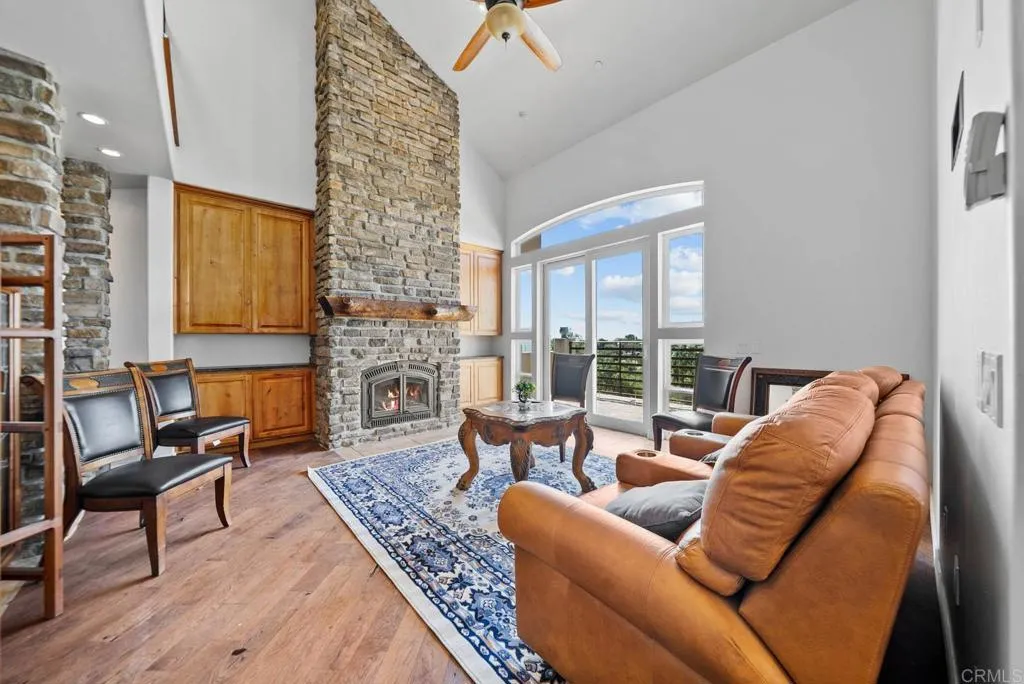 https://cdn.realtyfeed.com/cdn/127/306492192/688312db46c6eaf046b8f38701baf982.webp