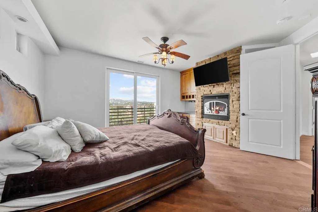 https://cdn.realtyfeed.com/cdn/127/306492192/95f353e39ca29b6785193d88d27666a9.webp