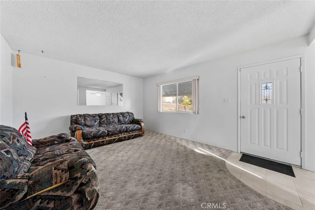 https://cdn.realtyfeed.com/cdn/127/306492265/3237245a28cafe11c263918c1fe37a8b.webp