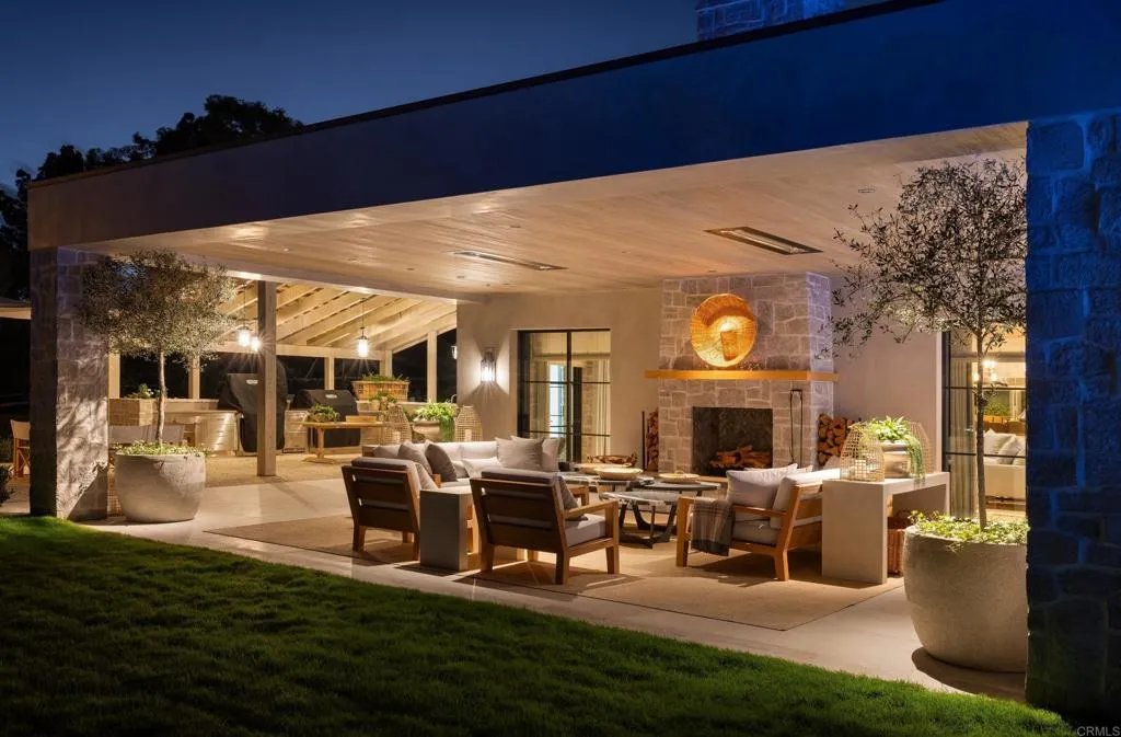 17845 Via de Fortuna, Rancho Santa Fe, CA, 92067