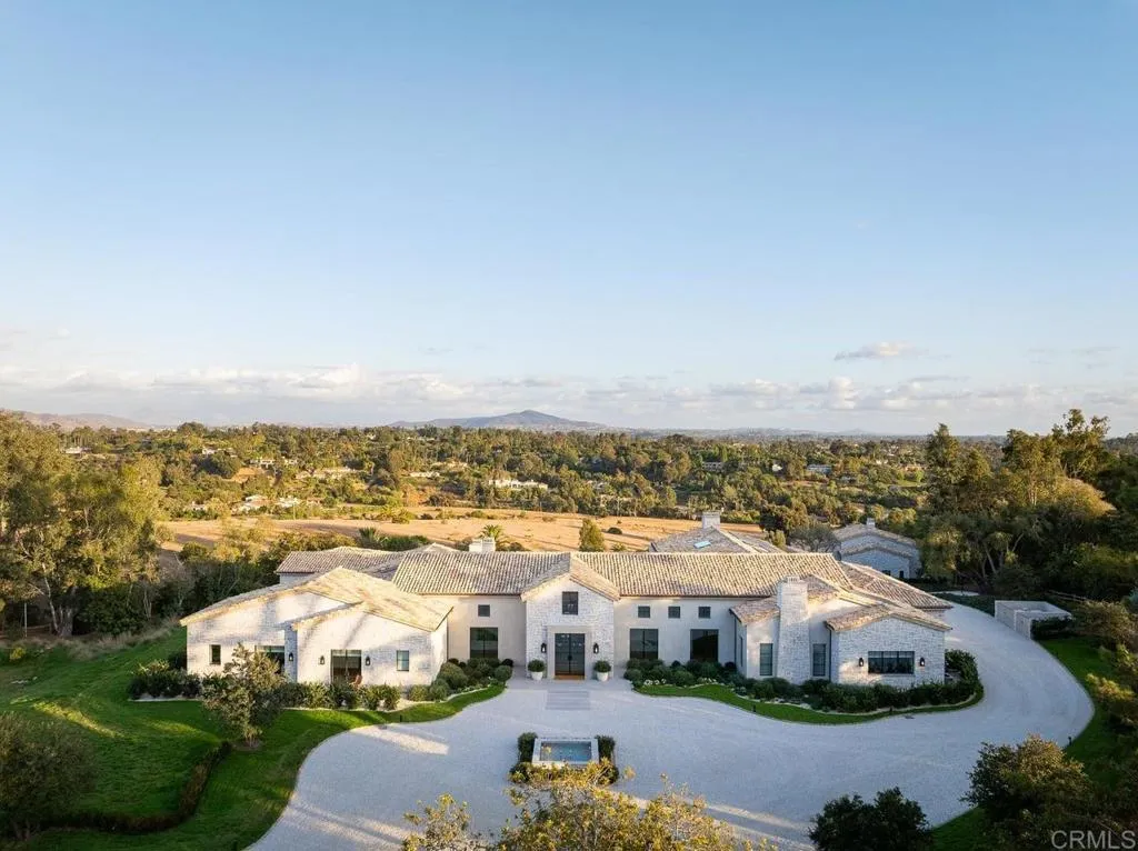 17845 Via de Fortuna, Rancho Santa Fe, CA, 92067