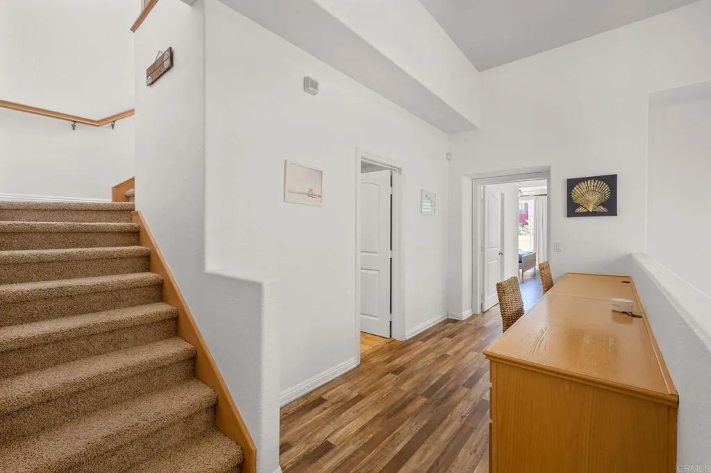 https://cdn.realtyfeed.com/cdn/127/306492318/704eaf802c69b041cd298ef03d5d37f4.webp
