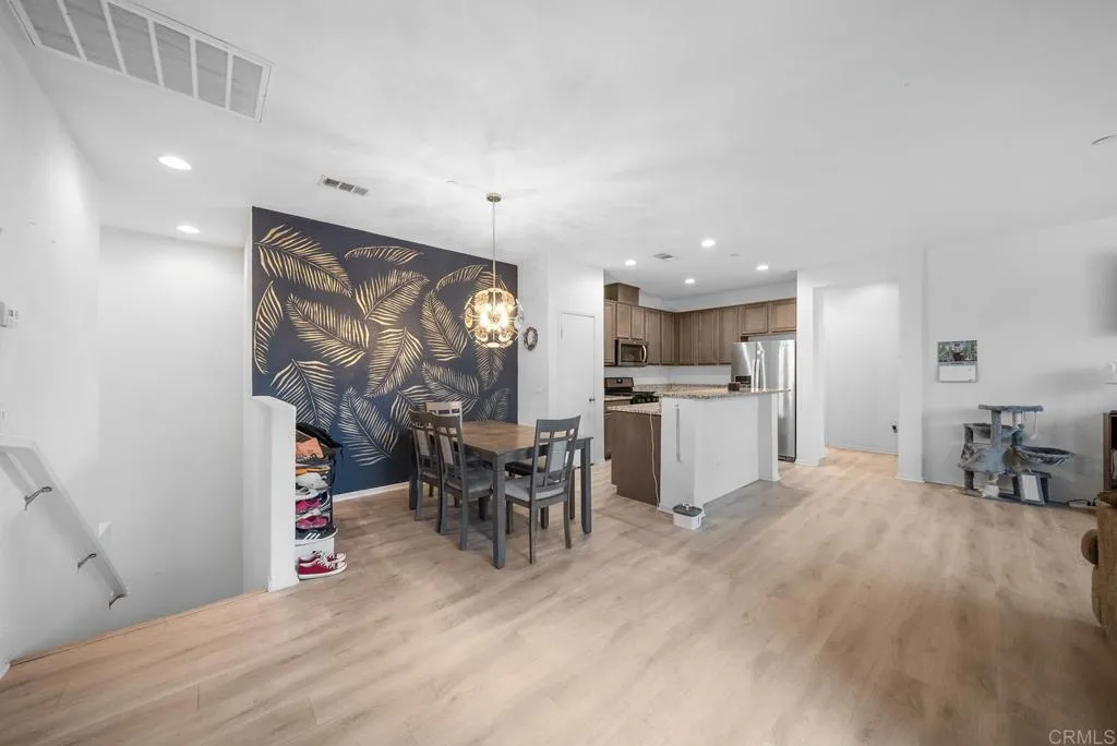 Photo #10: PTP2505330 Listing: Photo #10