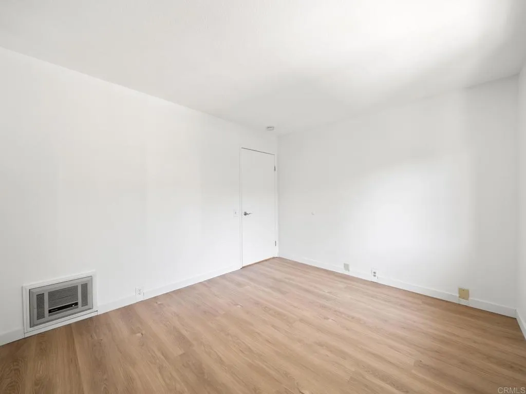 Photo #8: PTP2505331 Listing: Photo #8