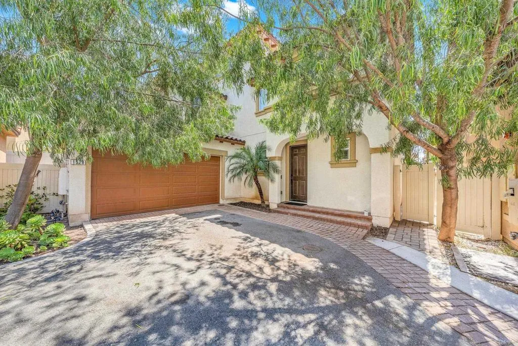 https://cdn.realtyfeed.com/cdn/127/306492677/eeebe4ded378326f6b51e0d2c862a758.webp