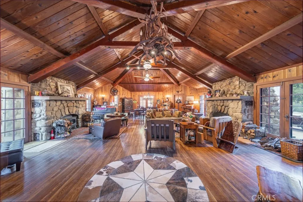 https://cdn.realtyfeed.com/cdn/127/306492684/8dd968bce058d17cbbb06eb11ef998c2.webp