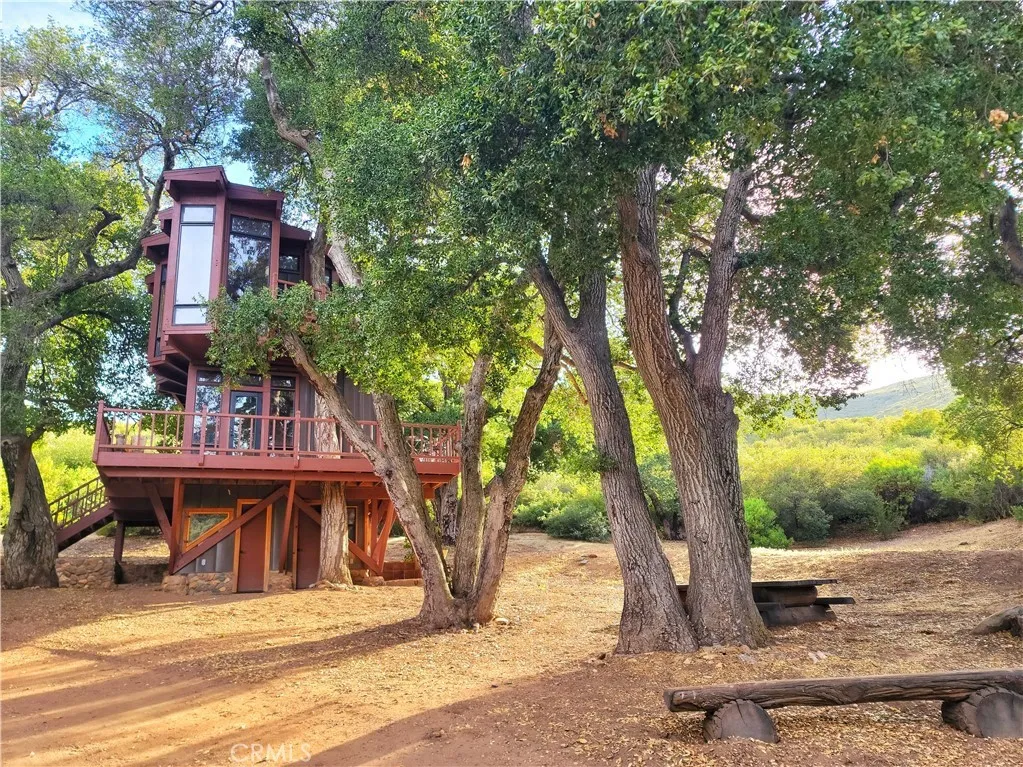 https://cdn.realtyfeed.com/cdn/127/306492684/9ddf3116e8644b25cad08974bde347a1.webp