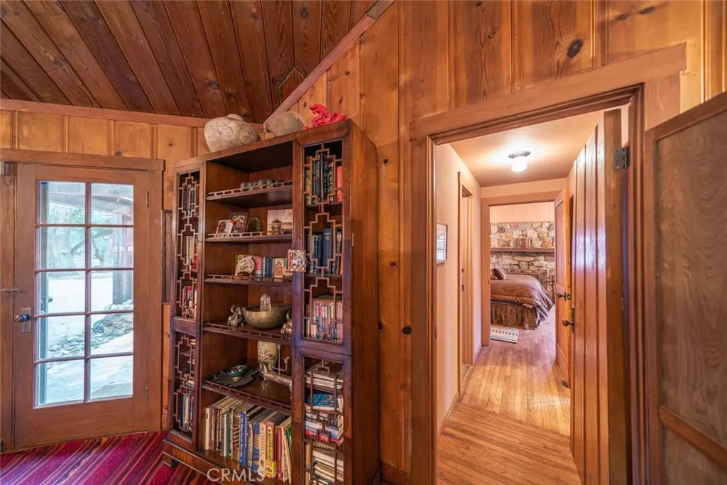 https://cdn.realtyfeed.com/cdn/127/306492684/d2434ec893a662674881bfb4a28d5f52.webp