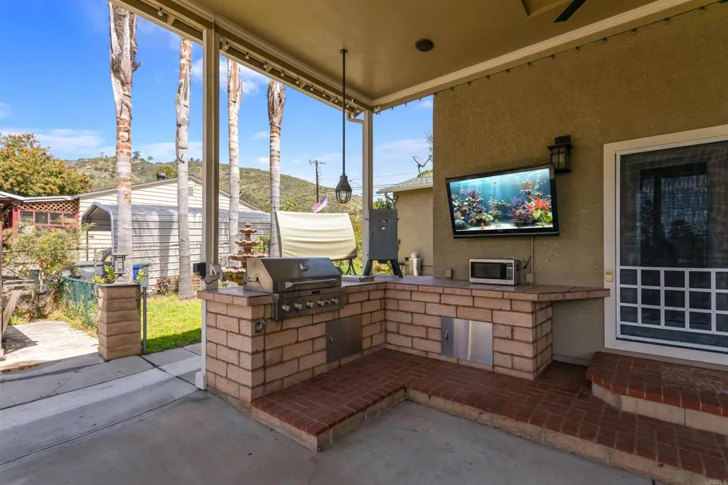 https://cdn.realtyfeed.com/cdn/127/306492771/079306386665eb9e05739c71ff488922.webp