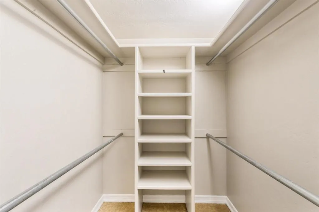 https://cdn.realtyfeed.com/cdn/127/306492771/2dff4dec0d124933e131819f9a93bb86.webp