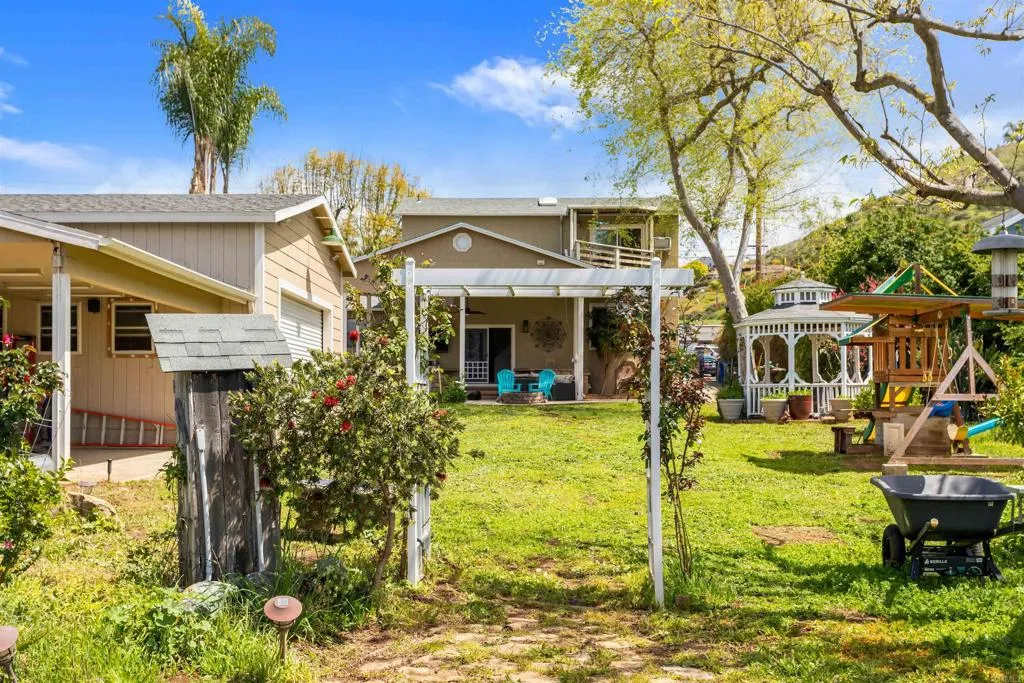 https://cdn.realtyfeed.com/cdn/127/306492771/c7202c869bb2c8cba4f5cd4ca54a5ae0.webp