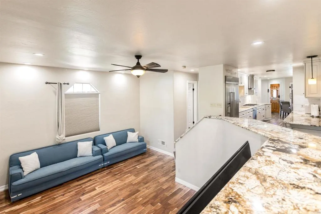 https://cdn.realtyfeed.com/cdn/127/306492771/d4bb47a7bebfa0c2262800f11770c055.webp