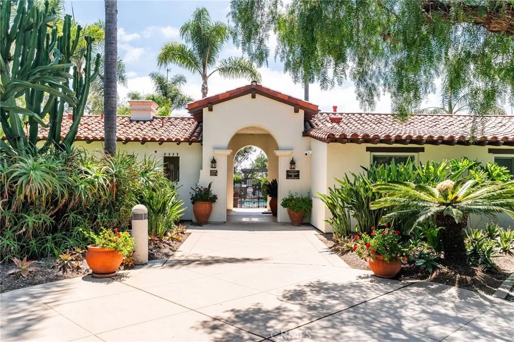 Photo #21: OC25147312 Listing: Photo #21
